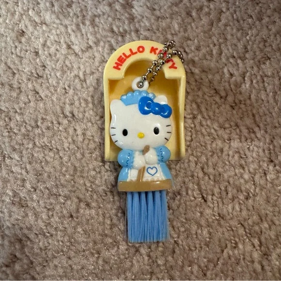 Hello Kitty Keychain - Picture 1 of 4